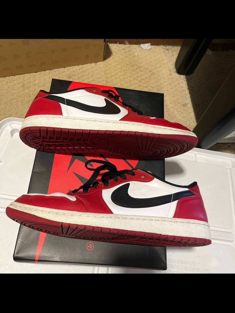 2016 Nike Air Jordan 1 Retro Low OG Chicago 705329 600 Red Black White US11